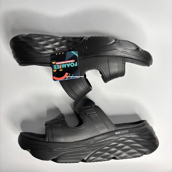 Skechers Women's Foamies: Max Cushioning Incite Platform Sandals in Black - Picture 6 of 8